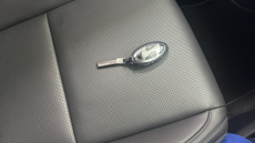 Hyundai SANTA FE 1.6 TGDi Plug-in Hybrid Calligraphy 5dr 4WD Auto Estate